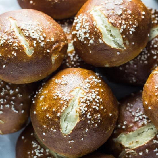 Pretzel Rolls