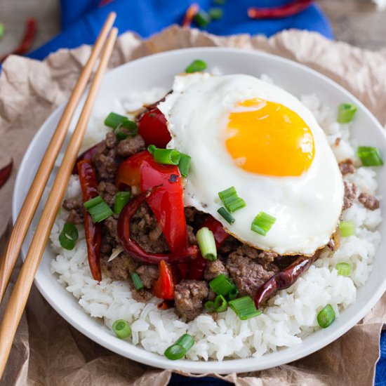 Spicy Beef & Red Pepper Rice Bowl