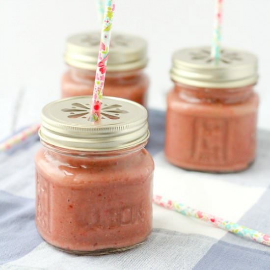 Raspberry Coconut Water Smoothie