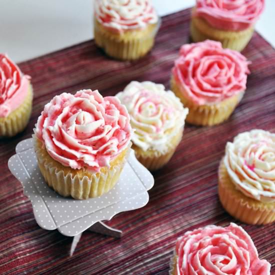 Vanilla Rose Cupcakes