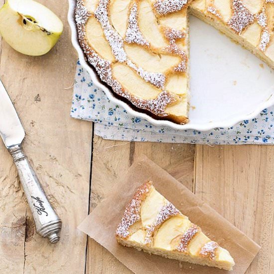 Low Fat Apple Cake