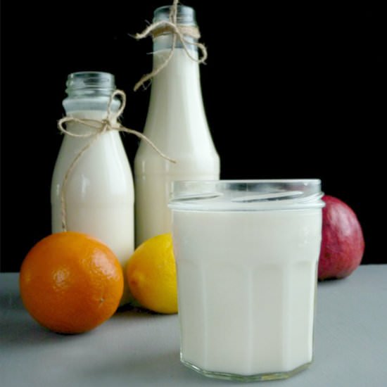 How to Make Almond Milk