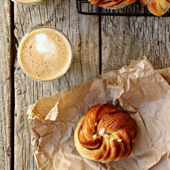 Sourdough Swedish Buns