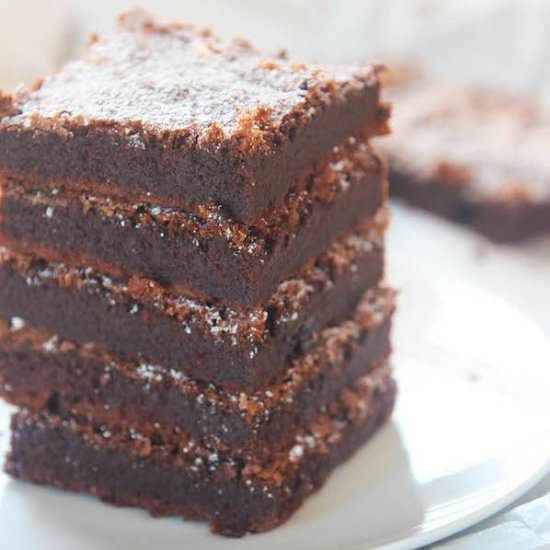 2 Ingredient Nutella Brownies