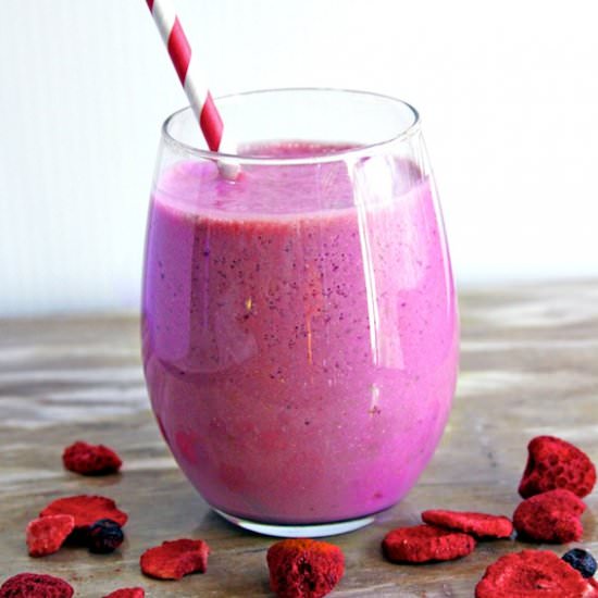 Berry Cheesecake Protein Smoothie