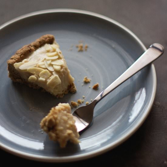 Lemon curd tart