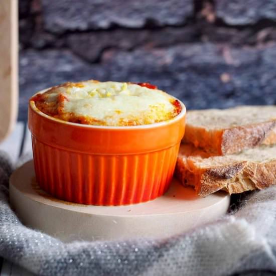 Baked eggs with chorizo