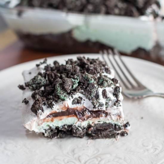 Mint Oreo Refrigerator Dessert