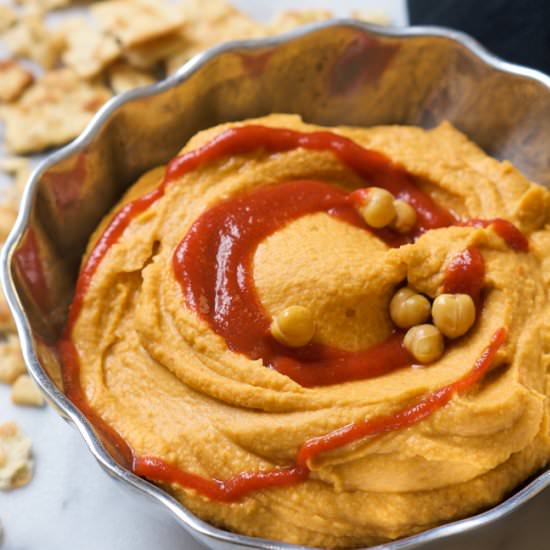 Honey Sriracha Hummus