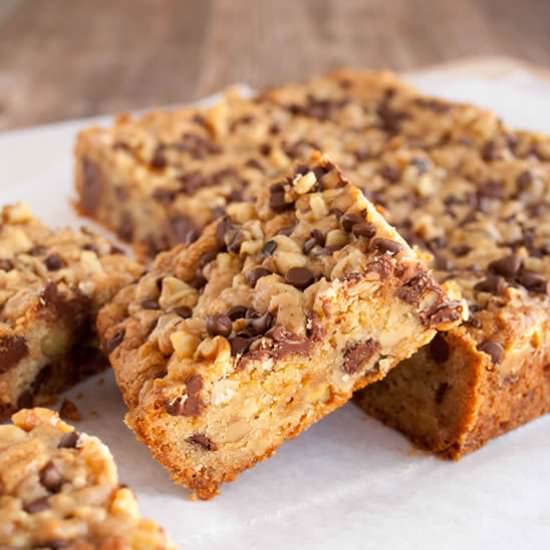 Chewy Nutty Toffee Blondies