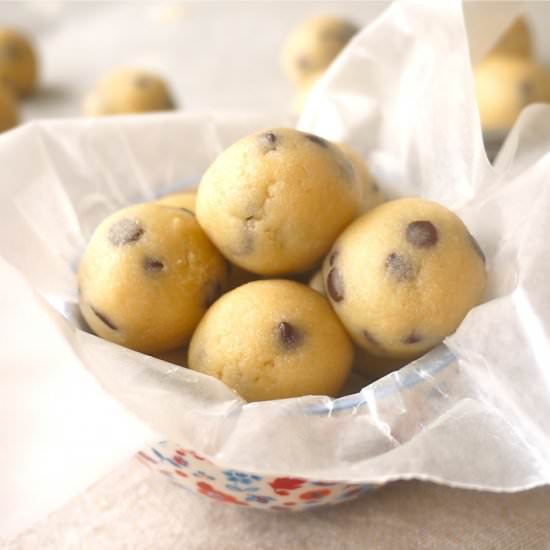Dulce de Leche Cookie Dough Balls
