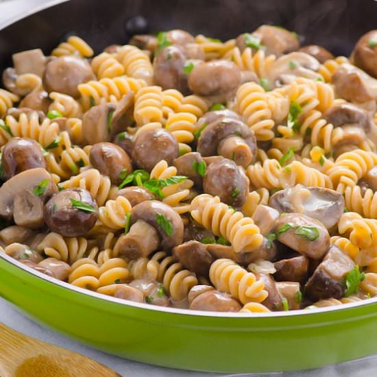 Clean Eating Mushroom Stroganoff