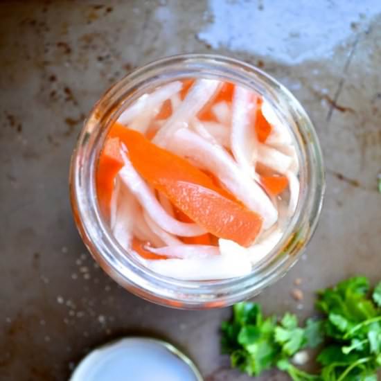 Easy Banh Mi and Do Chua