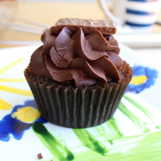Toffee Milk Chocolate Cupcake
