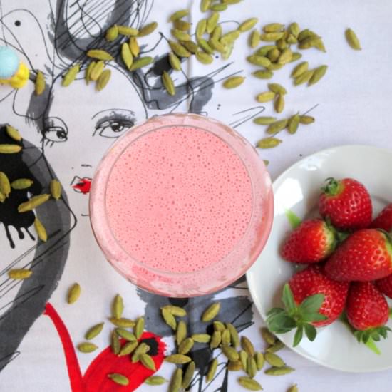 Strawberry Lassi