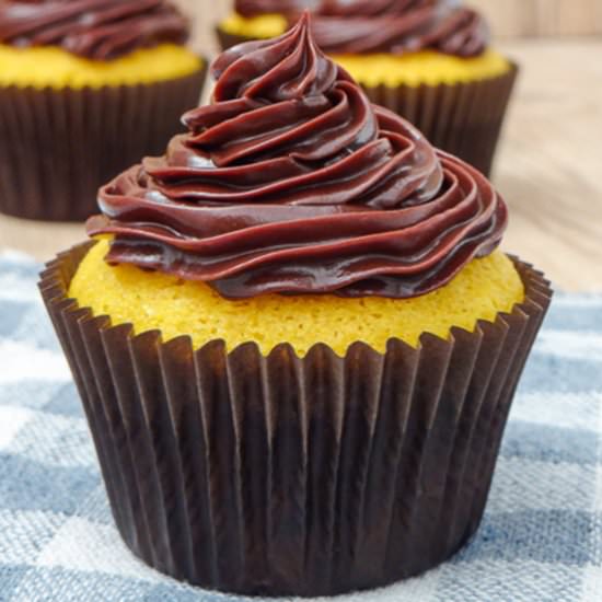 Brazilian Carrot Cupcakes