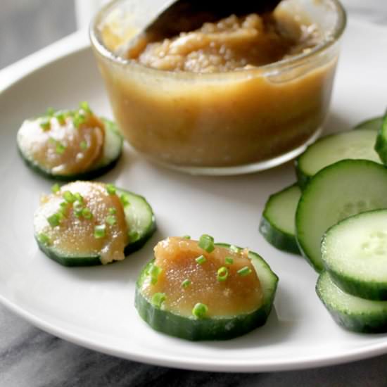 “Cheesy” Garlic and Pine Nut Dip