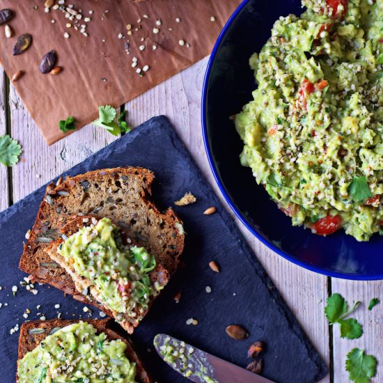 Ryebread with Hemp Guacamole