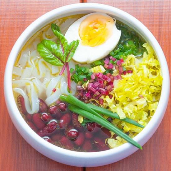 Perfect Vegetable Broth Ramen Style