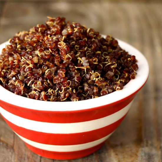 Red Quinoa Crisps