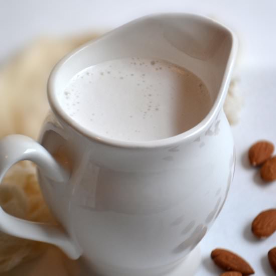Easy Raw Almond Milk