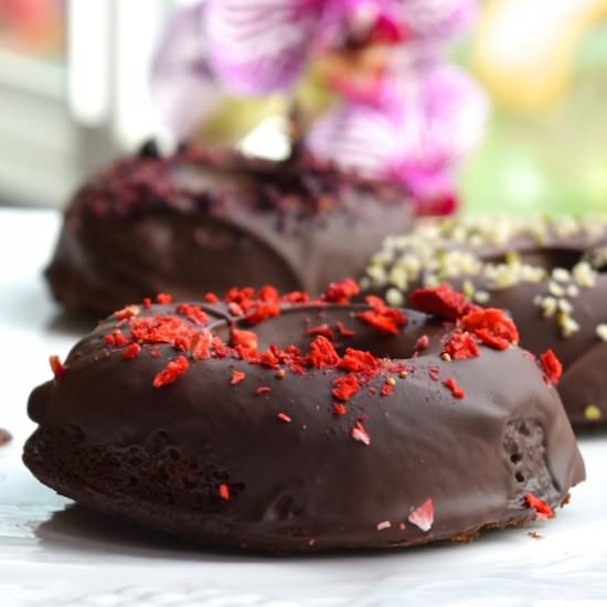 Paleo Chocolate Sweet Potato Donuts