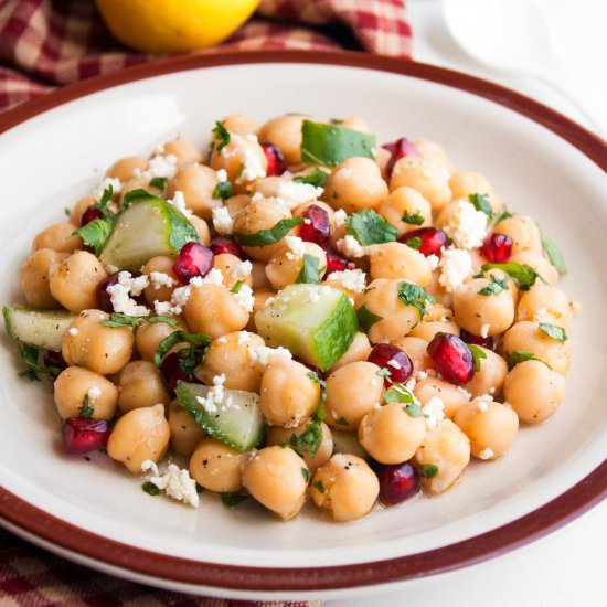 Chickpea Pomegranate Salad