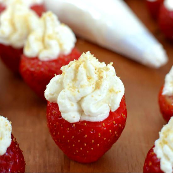Cheesecake Stuffed Strawberries