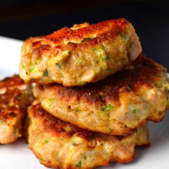 Mediterranean Salmon Burgers