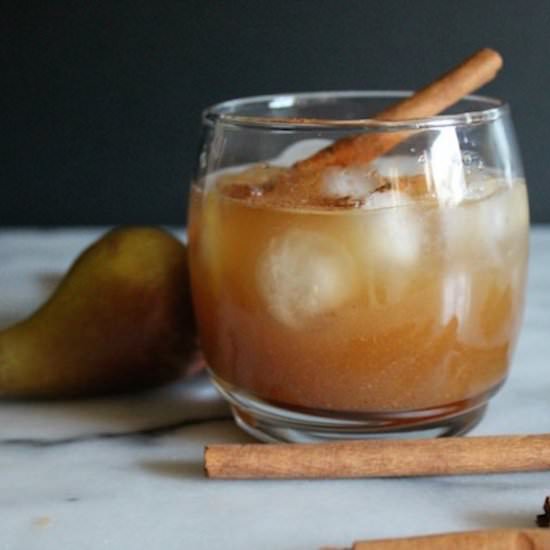 Vanilla Spiced Pear Cocktail