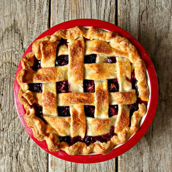 Blackberry Blueberry Pie