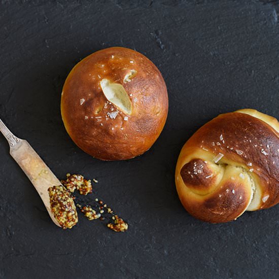Soft Pretzel Rolls