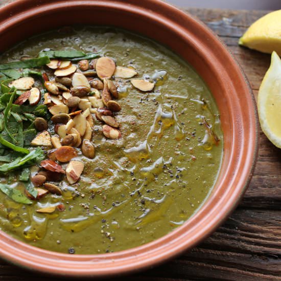 Green Soup with Mushrooms