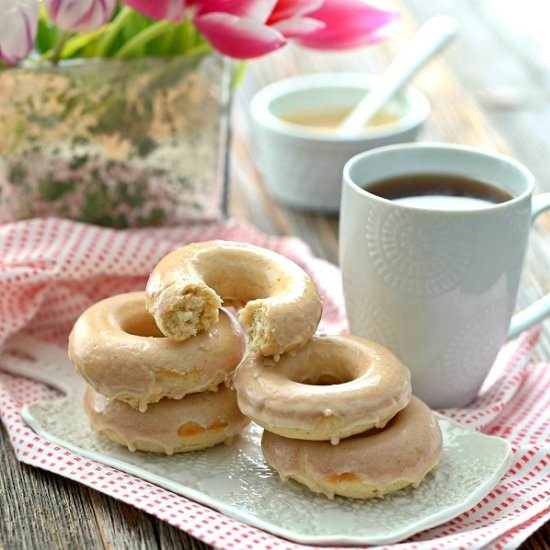 Skinny Caramel Vanilla Cream Donuts