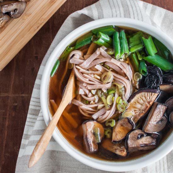 Vegan mushroom noodle soup