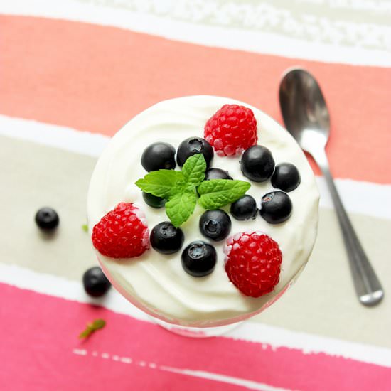 Berry & Yogurt Parfait