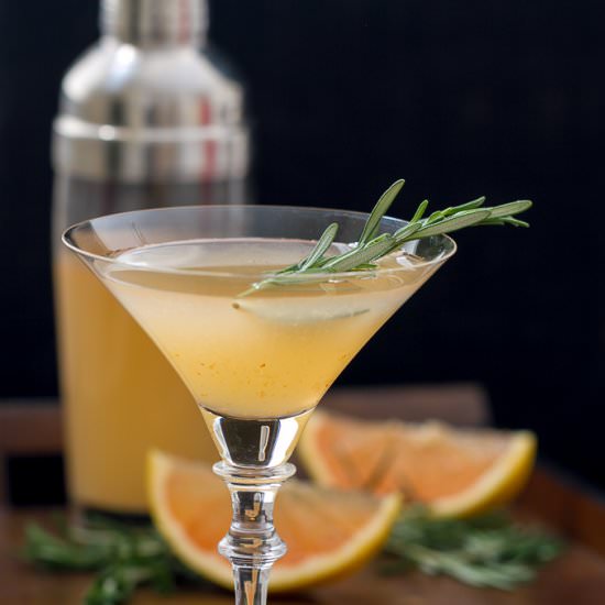 Spicy Rosemary Grapefruit Martini