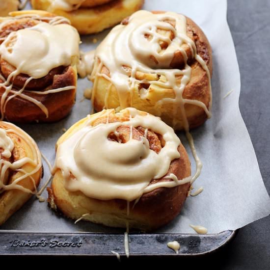 No Knead Brown Butter Buns