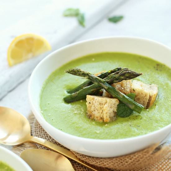 Creamy Asparagus and Pea Soup