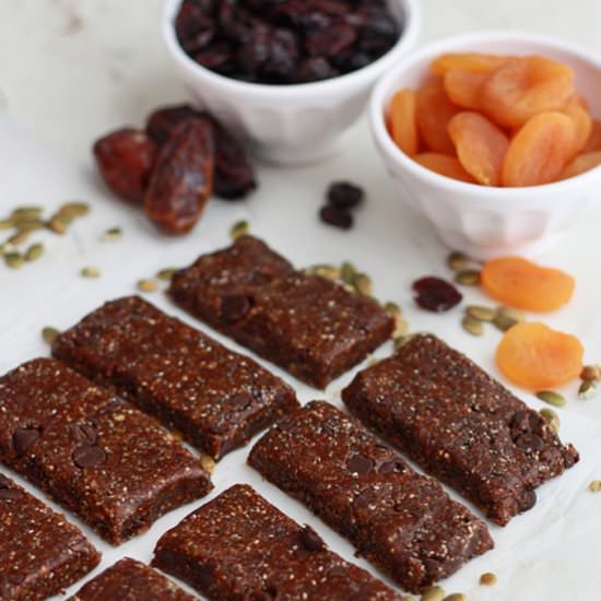 Apricot Cherry Snack Bars