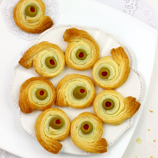 Puff Pastry and Olives Snails
