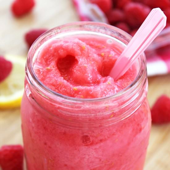 Raspberry Lemonade Slushie