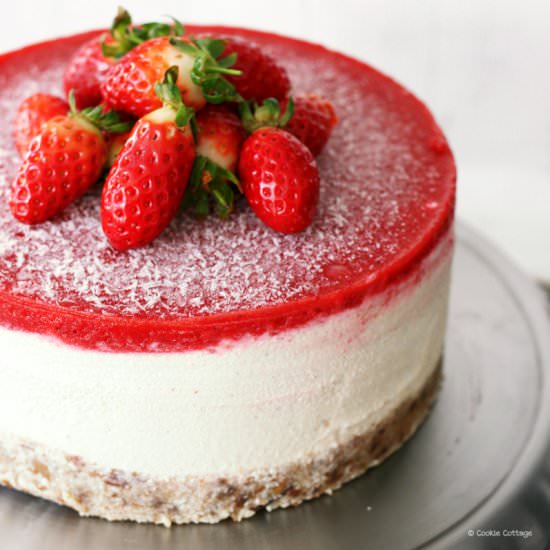 vegan cheesecake with strawberries
