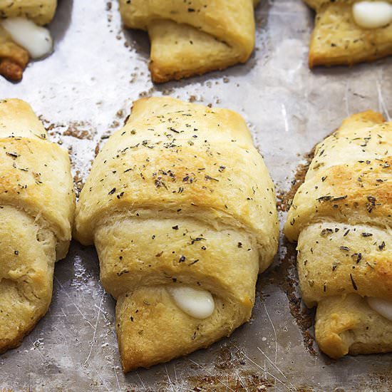 Cheesy Garlic Butter Crescents