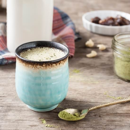 Cashew Milk Matcha Latte