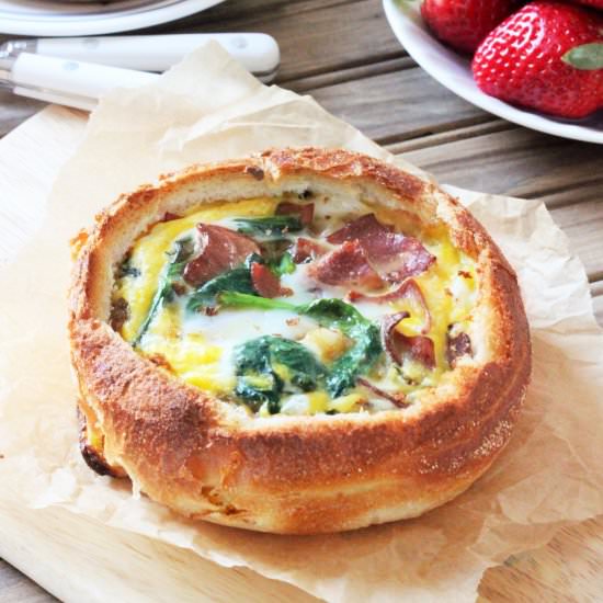 Bacon and Spinach Eggs Bread Bowls