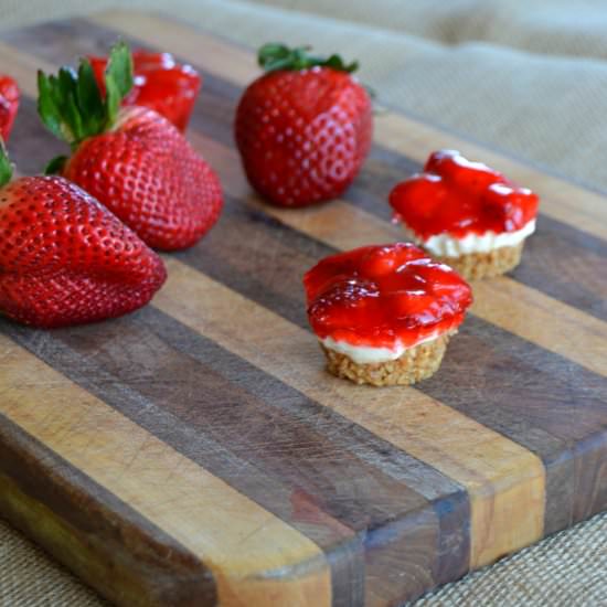 No-Bake Mini Cheesecakes