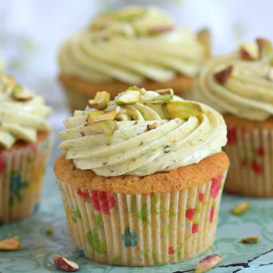 Pistachio cupcake