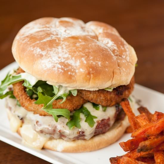 Green Chile Bacon Burgers