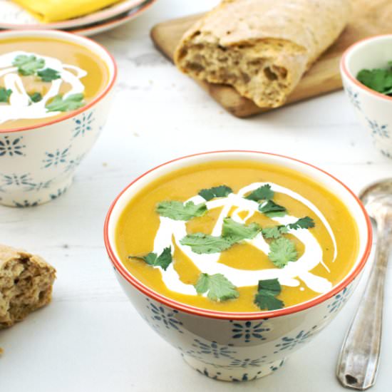 Spicy Butternut & Cauliflower Soup